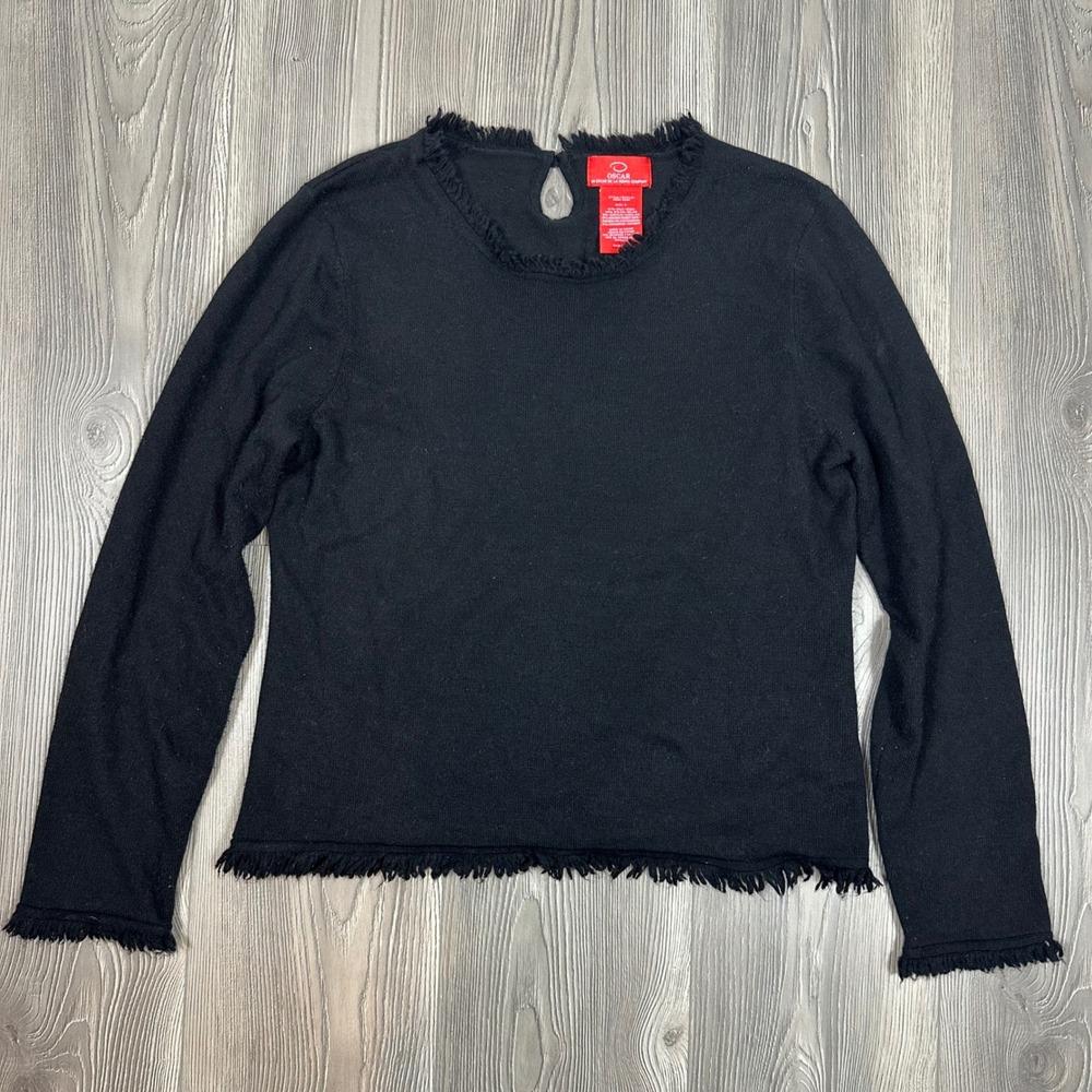 Oscar An Oscar De‎ La Renta Company Silk Blend Black Sweater with Fringe Hems